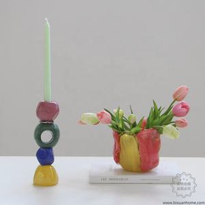 Portavelas <span class=keywords><strong>de</strong></span> Cristal Artístico Soplado a Mano Bixuan, Diseño <span class=keywords><strong>de</strong></span> Guijarros Apilados, Color Opaco, Estilo Moderno Memphis Escultural - Product Image 3