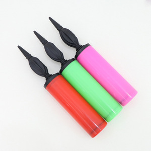 ชุดปั๊มลมพลาสติกรูปหัวใจ 5 สี อุปกรณ์จัดงานปาร์ตี้ที่ทนทาน - Product Image 2