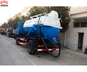 Camion <span class=keywords><strong>aspirateur</strong></span> d'eaux usées Dongfeng 4500 mm d'empattement, 8 m3, 8000 L, nettoyeur d'égouts lourd avec déchargement <span class=keywords><strong>hydraulique</strong></span> et porte arrière - Product Image 5