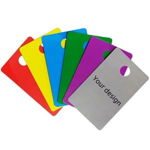 บัตรสมาชิกพลาสติกคุณภาพสูงราคาประหยัดแบบกำหนดเอง บัตร PP PVC สามารถเจาะรูได้ - Product Image 1