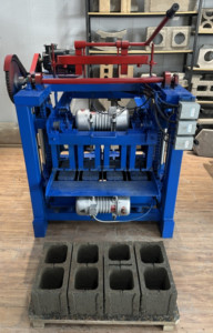 Macchina per la Produzione di Mattoni 4-35 con Forte Adattabilità alle Materie Prime, Molto Richiesta nelle Palau, Macchina per Blocchi di Cemento - Product Image 5