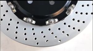 Disco de freno flotante de dos piezas con diseño antidecoloración y patrón perforado y ranurado personalizado para C190 AMG GT / GT-S A2314210212 - Product Image 2