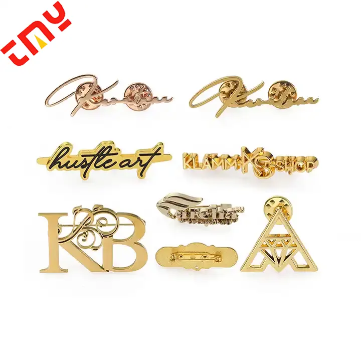 Beliebtes Individuelles Großhandel geprägtes Goldbuchstaben-3D-Logo-Aufschlag Metallbrühe Revers-Stift für Kleidung