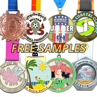 Échantillon gratuit Concevez votre propre médaille d'or 3D en alliage de zinc vierge pour le marathon de course à pied Médaille du sport en métal personnalisée