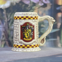 Chope à bière en porcelaine style château royal bavarois vintage 550 ml, avec relief 3D complexe, mug à vin/bière écologique réutilisable avec poignée en aluminium