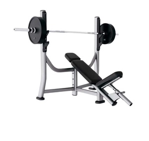 Banc incliné pour le développement de la partie supérieure du torse - Banc incliné réglable pour les mouvements de pression inclinés - Product Image 1