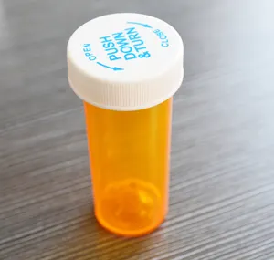 Customized Prescription Plastic Bottle Manufacturers Pharmacy Containers Child Resistant Reversible Cap Vials Pill Bottles