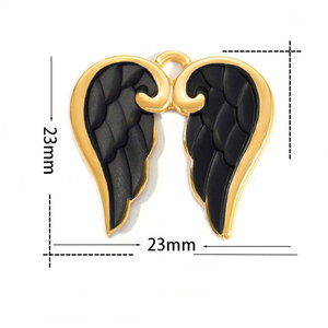 Breloques Ailes d'Ange Personnalisées de Luxe en Acier Inoxydable 316L Plaqué Or 14k 18k pour la Fabrication de Bijoux (Bracelets, Colliers) - Product Image 3