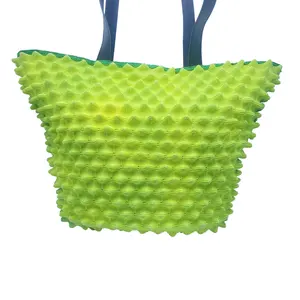 2025潮流热变色面料户外变色涤纶斜挎包热变色包 - Product Image 1