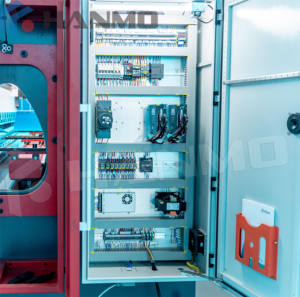 Nuevo tipo freno de <span class=keywords><strong>prensa</strong></span> <span class=keywords><strong>gigante</strong></span> CNC de 12m para poste de luz - Product Image 3