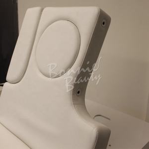BonneBeauty Elektrisch Höhenverstellbare Beheizte Shiatsu-Massageliege aus Holz - Product Image 3
