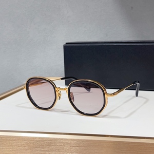 Gafas <span class=keywords><strong>de</strong></span> Sol <span class=keywords><strong>de</strong></span> Diseño con <span class=keywords><strong>Marco</strong></span> Ovalado <span class=keywords><strong>de</strong></span> Titanio para Hombre y Mujer, Clásicas, Retro, con Protección UV400, Cómodas y <span class=keywords><strong>de</strong></span> Alta Calidad - Product Image 5