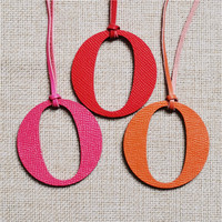 Porte-clés en forme de lettre O en cuir personnalisé Charms Hang Bag
