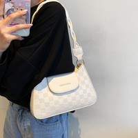 Vente en gros d'usine de nouveaux sacs à main de haute qualité pour femmes sacs fourre-tout de luxe à grande capacité sacs fourre-tout en PU personnalisés pour le voyage en plein air