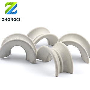 Saddles en céramique Intalox de l'usine de céramique Zhongci pour les tours d'absorption de désulfuration industrielle avec poinçonnage de précision - Product Image 1