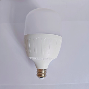 หลอดไฟ LED ขั้ว E27 ตัวเรือนพลาสติก AC 220V ประหยัดพลังงาน - Product Image 2
