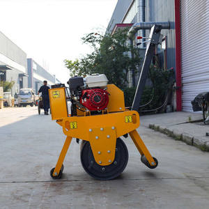 Rodillo vibratorio de mano con ruedas de acero simples o dobles para compactar el suelo, zanjas, césped - Product Image 2