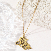 Collier Pendentif Carte d'Irak Allah Calligraphie Arabe Islamique Musulmane en Acier Inoxydable PVD Bijoux Vente en Gros pour Femmes Hommes 2026