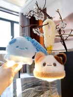 Lampe de chevet personnalisée mignonne en forme de chat, abat-jour en peluche petit ours, petite lampe suspendue en coton PP pour les lits d'enfants et les dortoirs universitaires
