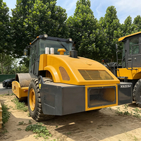 Compacteur industriel XS123, rouleau vibratoire avec moteur Cummins, haute efficacité, monocylindre, doté d'un moteur de pompe et d'un roulement