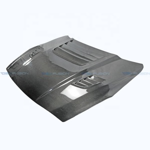 ฝากระโปรงคาร์บอนไฟเบอร์สำหรับ Nissan GTR R35 ปี 2008-2023 รุ่น Revo Style แบบมีช่องระบายอากาศ พร้อมถาดรองน้ำและแผ่นกันฝน - Product Image 5