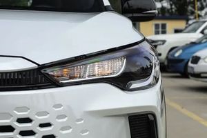 2026 <span class=keywords><strong>Corolla</strong></span> Cross Híbrido 2.0L Edición Pioneer HEV CVT SUV Ahorrador de Combustible LHD Exportación - Product Image 3