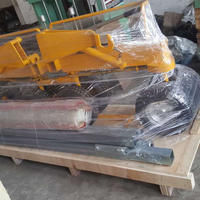 Fournisseur de la Chine de rouleau d'herbe de gazon de finisseur de transporteur de pelouse artificielle en acier durable pour l'installation