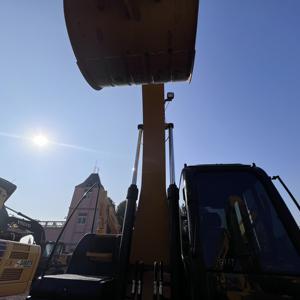 Excavatrice sur chenilles d'occasion CAT320D2, modèle 2022, 20 tonnes, godet de 1 m, moteur inclus, se vend bien à bas prix - Product Image 6