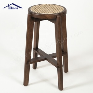 Taburetes de Bar de madera de diseño moderno Silla alta de madera para comedor y <span class=keywords><strong>estudio</strong></span> fotográfico Muebles para el hogar versátiles - Product Image 2