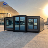 Maison préfabriquée moderne à double aile de 20, 30 ou 40 pieds avec entrée centrale en verre, maison conteneur modulaire résidentielle personnalisable