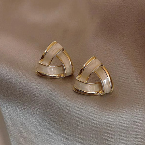 Orecchini a triangolo con glitter per donna, design geometrico, da indossare tutti i giorni, accessori regalo per feste - Product Image 2