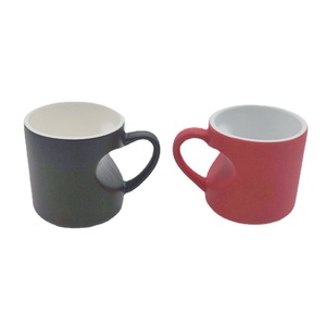 Taza de Café de Cerámica Personalizada Ecológica con Asa en Forma de Corazón <span class=keywords><strong>para</strong></span> Sublimación, Regalo Promocional al por Mayor - Product Image 2