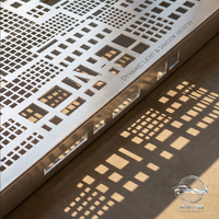 Tôles d'aluminium perforées CNC 5052 H32, panneaux de bardage métallique perforés anodisés pour façade architecturale de mur-rideau