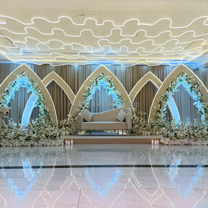 Arche de scène de mariage de style <span class=keywords><strong>palais</strong></span> indien NIKA, grande arche décorative en acrylique robuste avec éclairage LED - Product Image 1