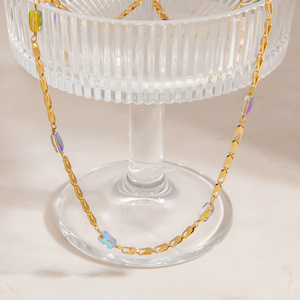 Collier en acier inoxydable plaqué or 18 carats, chaîne de clavicule tendance, chaîne de pull légère et luxueuse, bijoux pour femmes - Product Image 1