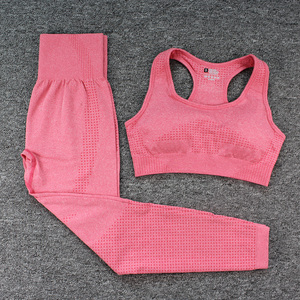 Conjuntos Deportivos Transpirables Personalizados, Leggings y Sujetador Deportivo, Ropa Deportiva para Yoga y Ejercicio para Mujer - Product Image 1