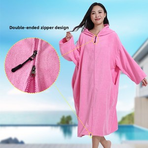 Serviette de bain <span class=keywords><strong>poncho</strong></span> en microfibre ultra-fine avec poche zippée dissimulée pour la plage et le <span class=keywords><strong>surf</strong></span> – Idéale pour l'été - Product Image 3