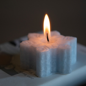 Creative Simple Christmas Snow <b>Flower</b> Scented <b>Candle</b> Christmas Party Snow Soy Wax <b>Candle</b> - Product Image 1