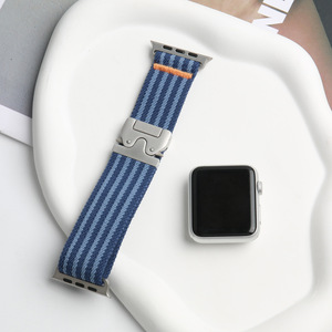 Correa de Reloj de Acero Inoxidable Milanesa de Lujo con Hebilla Magnética, Resistente al Agua, Compatible con las Series 11, 10, 9, 8 y 7 - Product Image 3