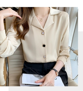 Blus Wanita Chiffon V-Neck Lengan Panjang Hitam Putih Polos Pewarnaan Sederhana untuk Kantor - Product Image 5