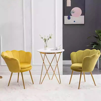 Fauteuil d'appoint de luxe en velours avec pieds dorés, idéal pour salon et cuisine, vente en gros directe usine