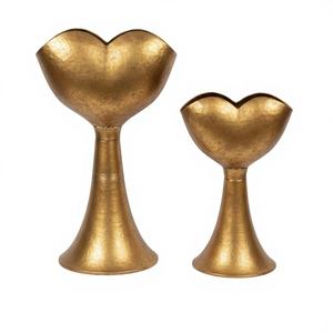 Jarrones de Metal en Forma de Corazón en Color Oro Antiguo, Elegantes Macetas con Pedestal, Decoración de Lujo para el Hogar, Centros de Mesa Modernos para Sala de Estar, Bodas - Product Image 1