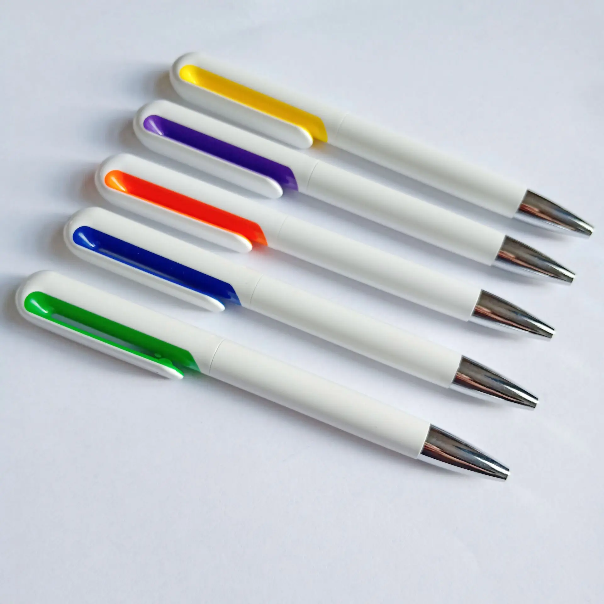 Wholesale china factory plastic white blank pen in promotion products custom logo very cheap