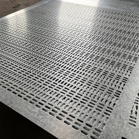 Panneau métallique perforé en aluminium personnalisable, léger, avec trous fendus, pour pare-soleil extérieur et grille de ventilation