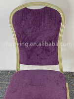 Bas prix Charivari rembourré empilable métal chaise de Banquet hôtel Restaurant conférence théâtre auditorium église chaises siège