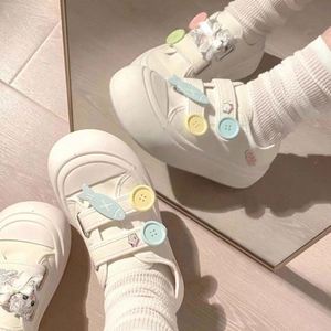 Zapatos de Plataforma con Punta Redonda, Estilo Japonés, Color Blanco, Suela Gruesa, para Mujer, Otoño 2026 - Product Image 1