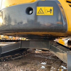 Mini-excavatrice Komatsu35MR d'occasion, 3,5 tonnes, 17, 1,7 tonnes, 20, 2 tonnes, machine japonaise avec EPA pour la ferme/le jardin, en stock - Product Image 4