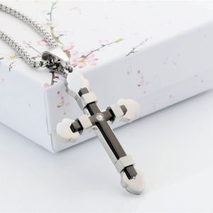 <b>Cross</b> Pendant Necklace Stainless Steel Unisex Gift Jewelry - Product Image 4
