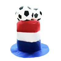 Chapeau de supporter de l'équipe nationale de football en gros avec ballons de football, chapeau de supporter avec drapeau national, fête du stade de la Coupe du monde des sports, carnaval