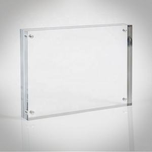 Cadre photo transparent en acrylique 5x7 avec support en acier inoxydable, écologique, <span class=keywords><strong>coins</strong></span> magnétiques pour - Product Image 5